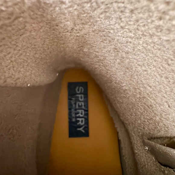 Women’s Sperry Top-SiderTan and Cream Boots - Picture 9 of 9